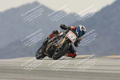 media/Sep-21-2025-Race Pace (Sun) [[98bf33ef95]]/Verified/8-Turn 9 (1135am)/